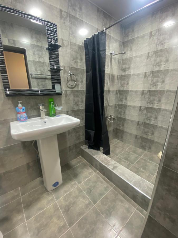 2 Cosy Apartment In Townhouse Near Airport Evn Geghanist  Kültér fotó