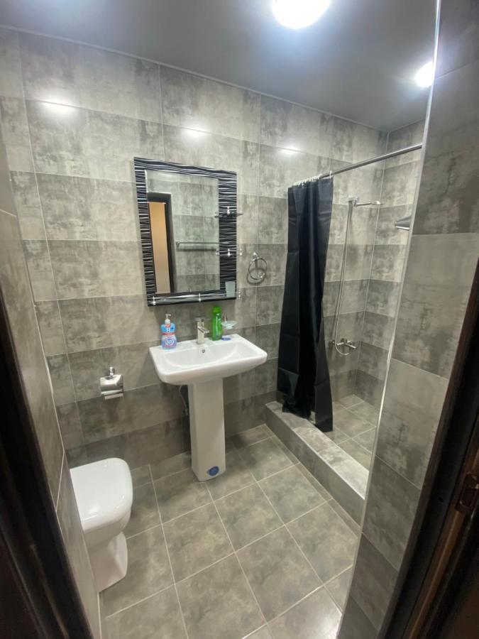 2 Cosy Apartment In Townhouse Near Airport Evn Geghanist  Kültér fotó